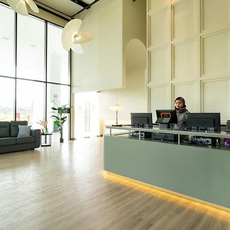 Amber Cove Premier Suites Melaka Kültér fotó